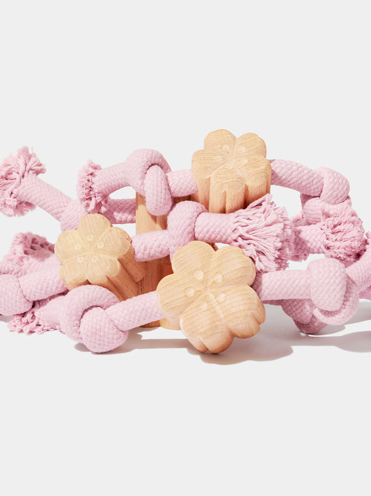 Cuerda de juguete con nudos en forma de flor de cerezo