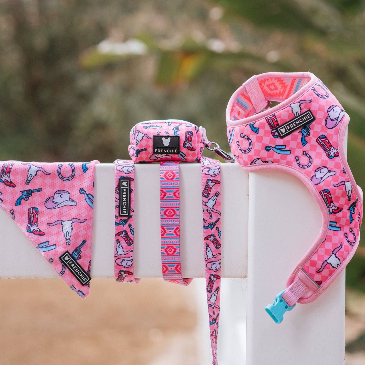 Frenchie Cooling Bandana - Wild West Pink