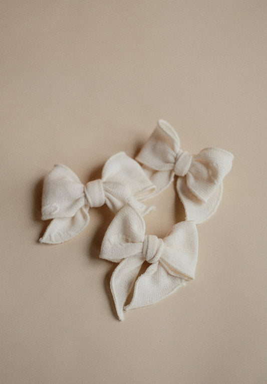 Beatrice Dog Bow