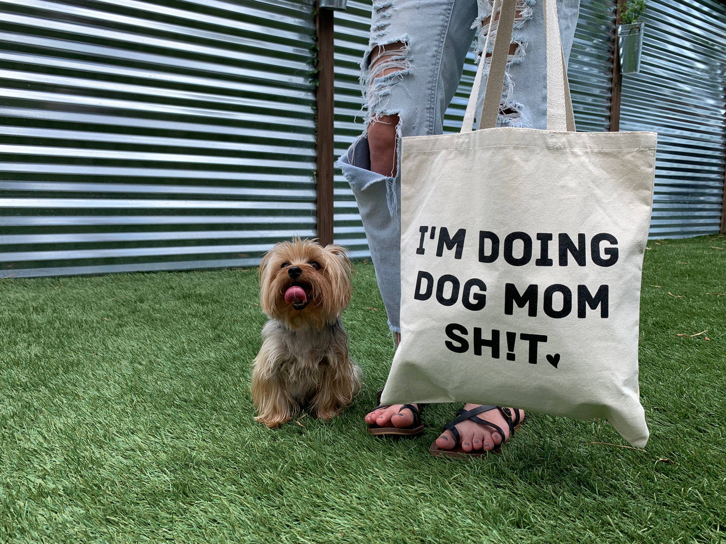 Bolsa de tela con el mensaje "Estoy haciendo mierda de mamá perruna"