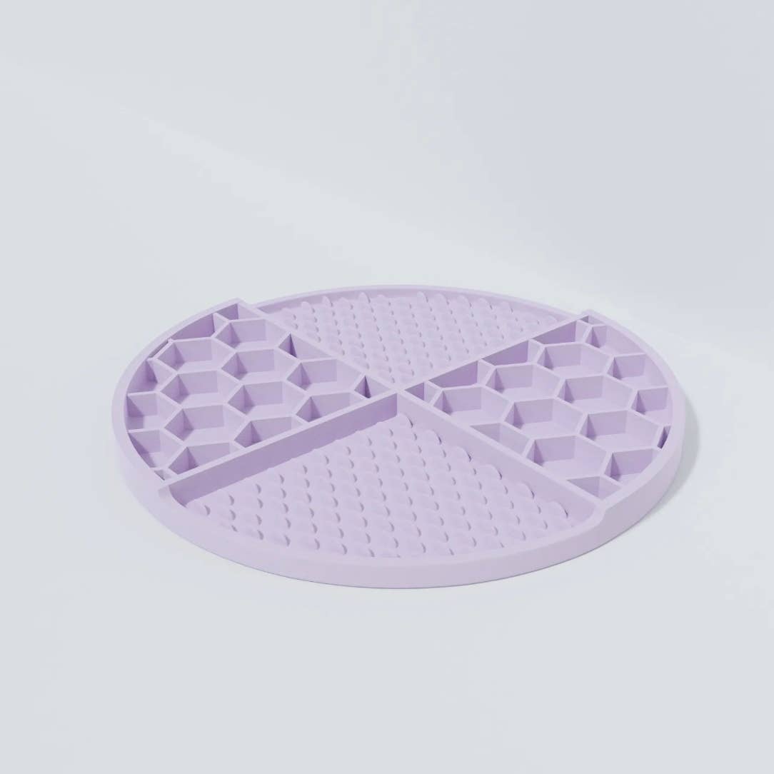 Circle Lick Mat For Dogs - Assorted Colors