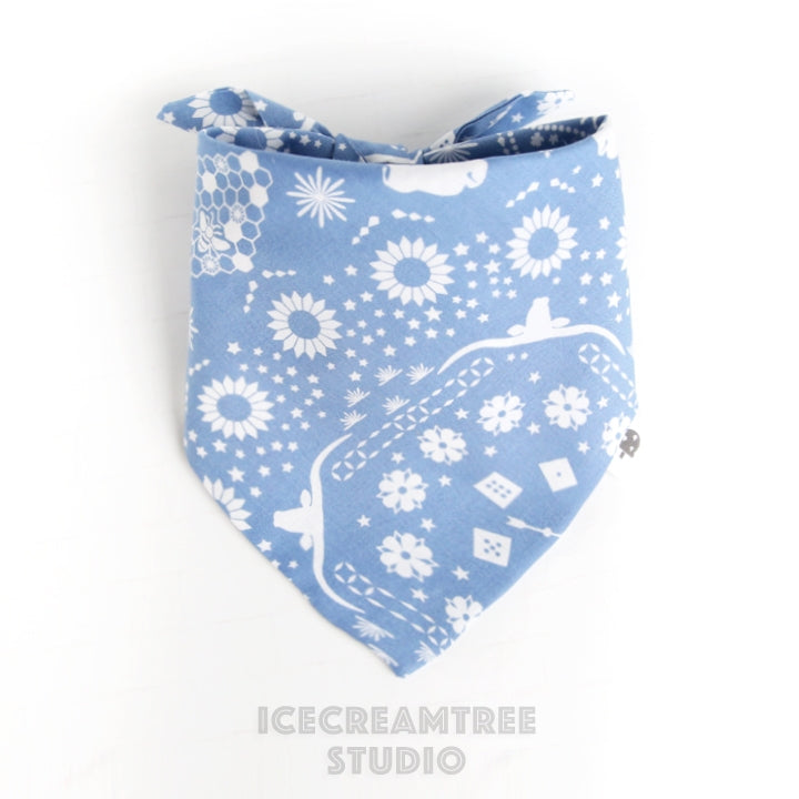 Cowgirl/Cowboy Dog Bandanas - Pink or Blue