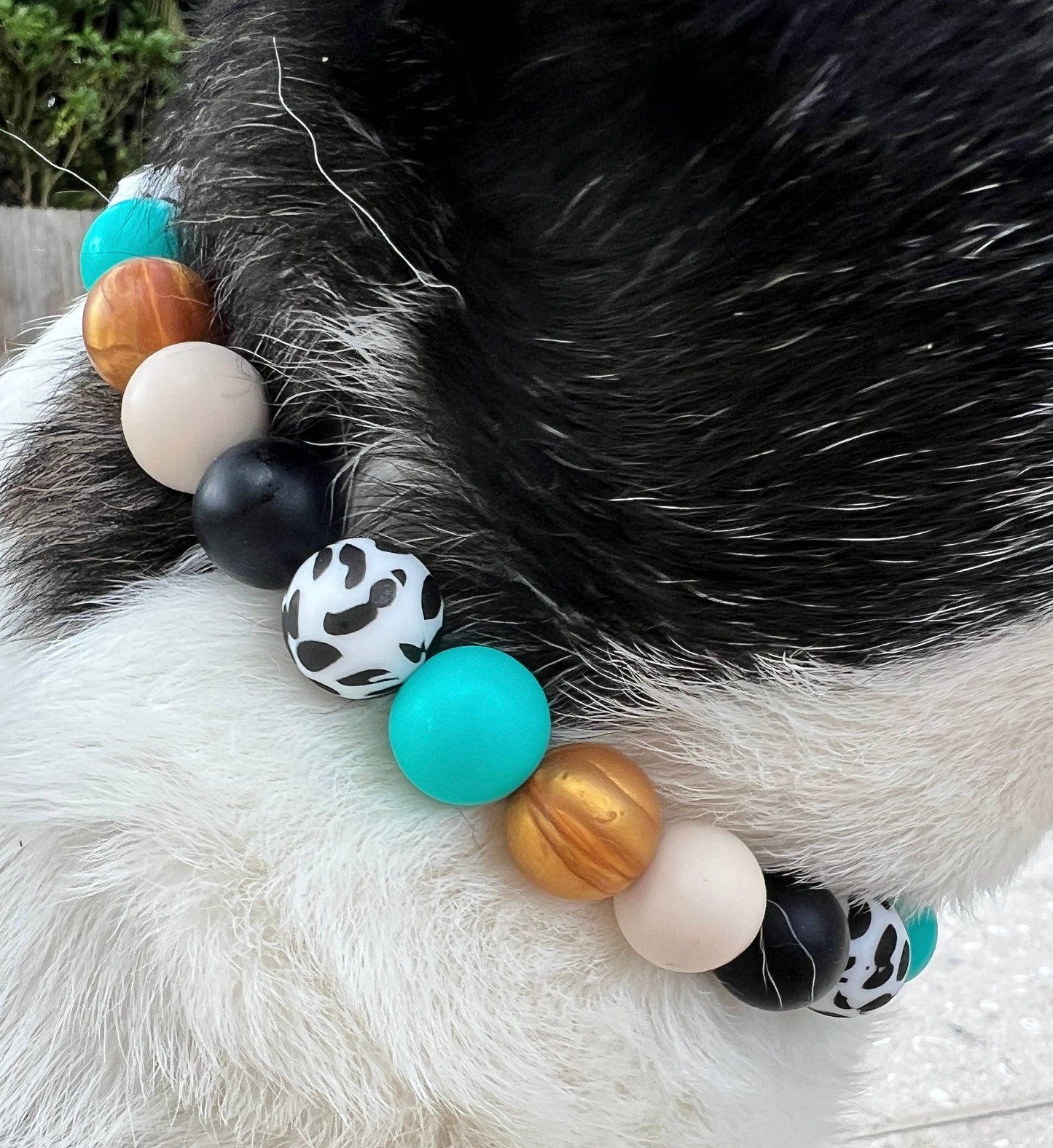 Western Glam Beaded Dog Collar Necklace
