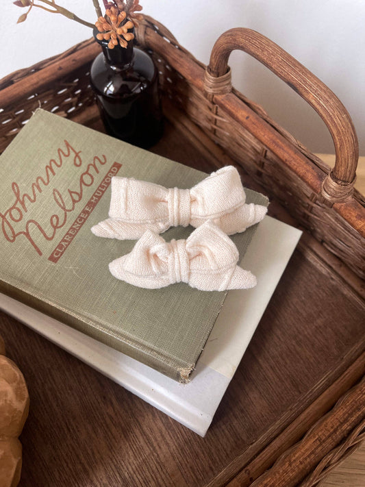 Notting Hill Bow - Assorted Sizes/Styles