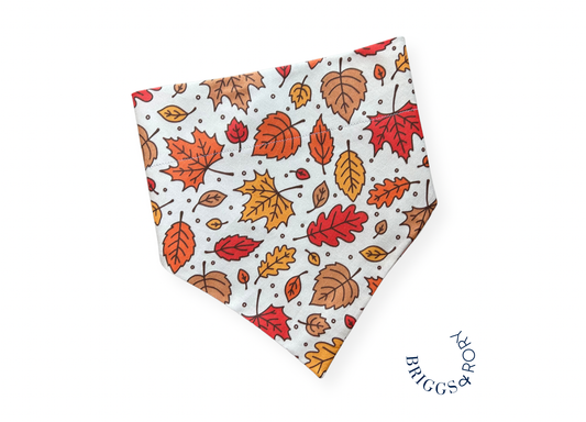 Bandana para perro con hojas de otoño