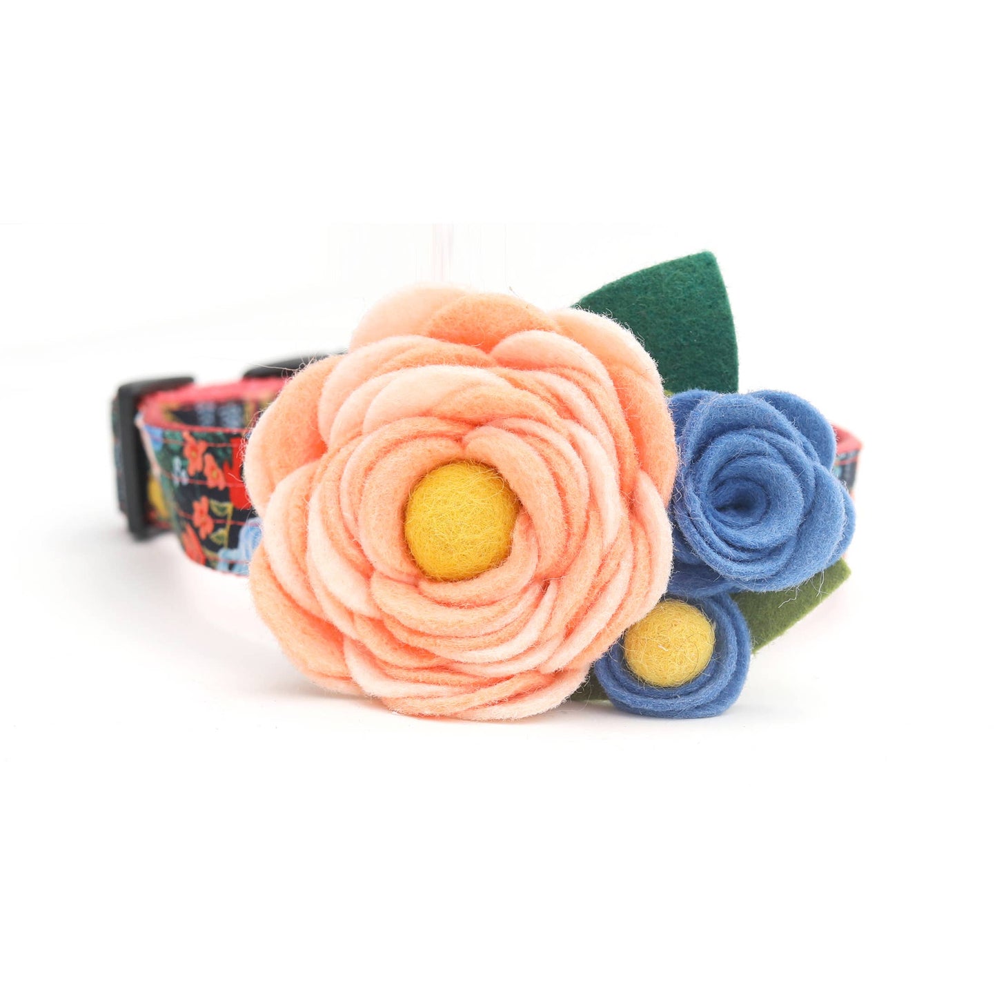 Corsage para collar de perro Mae