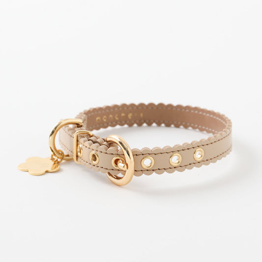 Wavy Flower Charm Leather Collar