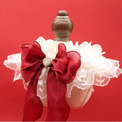 Mokka - Adjustable Dog Collar with Red Bowtie