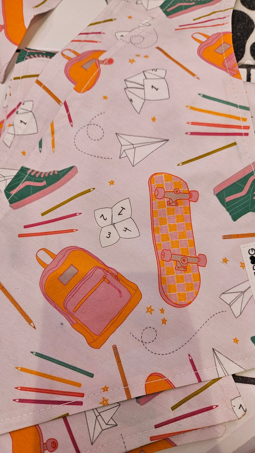 Pajarita marinera para perro LoveDog: demasiado genial para la escuela