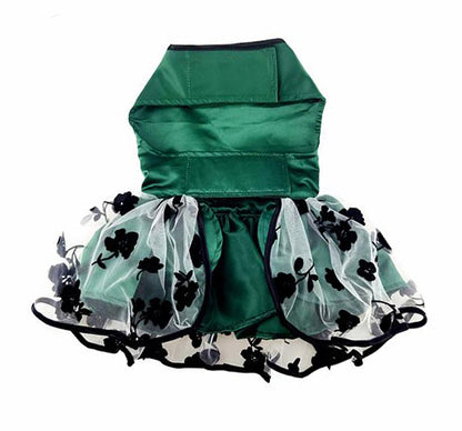 Vestido con arnés para perro de satén verde y negro para las fiestas