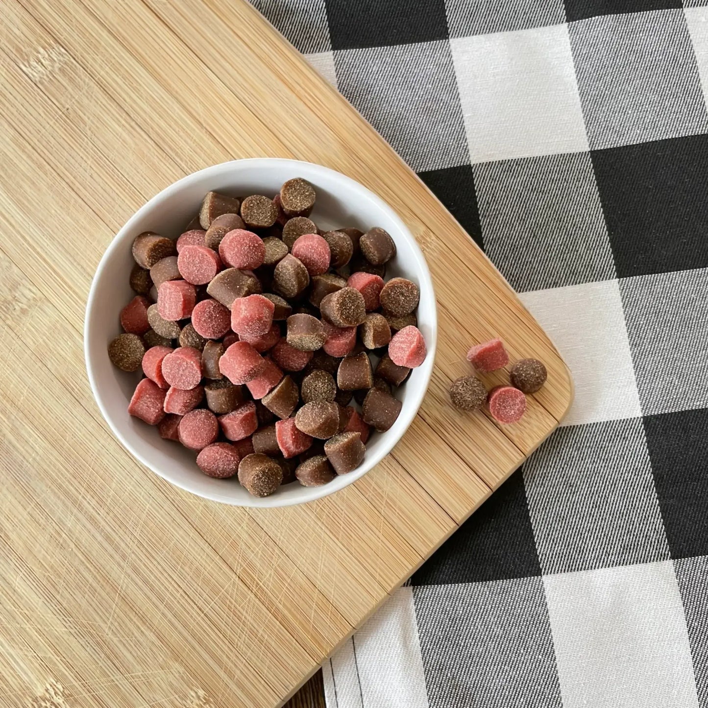 Barritas masticables pequeñas de mantequilla de maní y mermelada