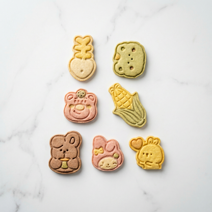 Assorted Chicken Cookies for Dogs & Cats (4pc)