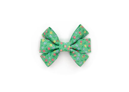 Juniper Girly Dog Bow