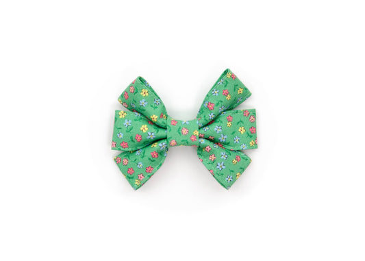 Juniper Girly Dog Bow