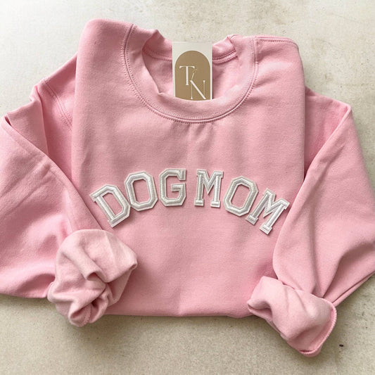 Sudadera rosa con diseño de mamá perrita