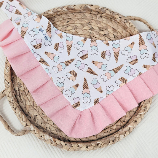 Bandana para perro con volantes y cierre a presión "I Heart Ice Cream"