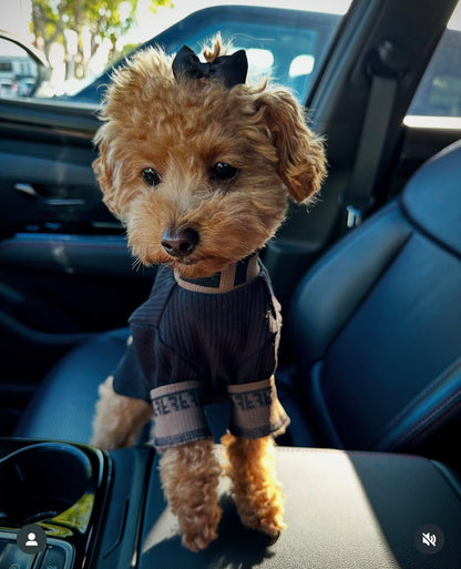 Lux Grrrci Turtle Neck