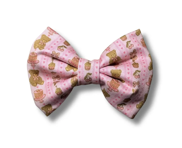 Beary In Love Bow
