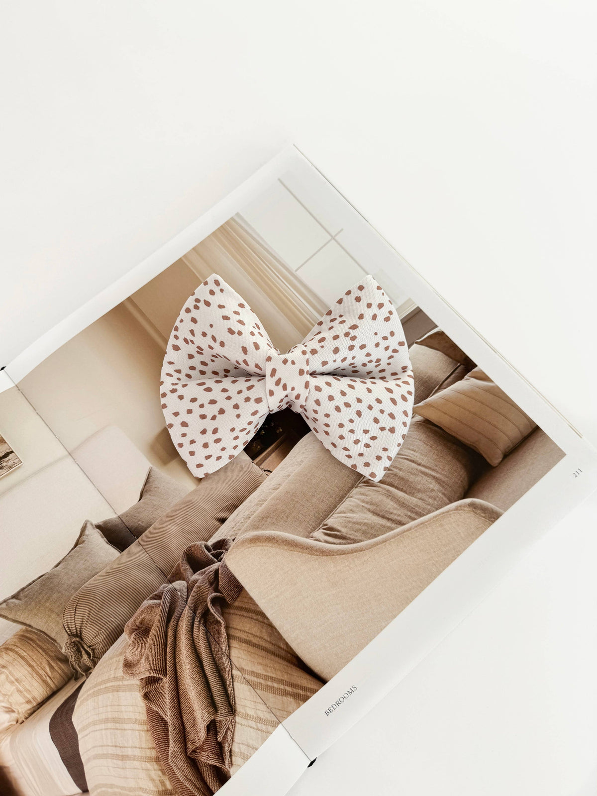 Collette Bowtie