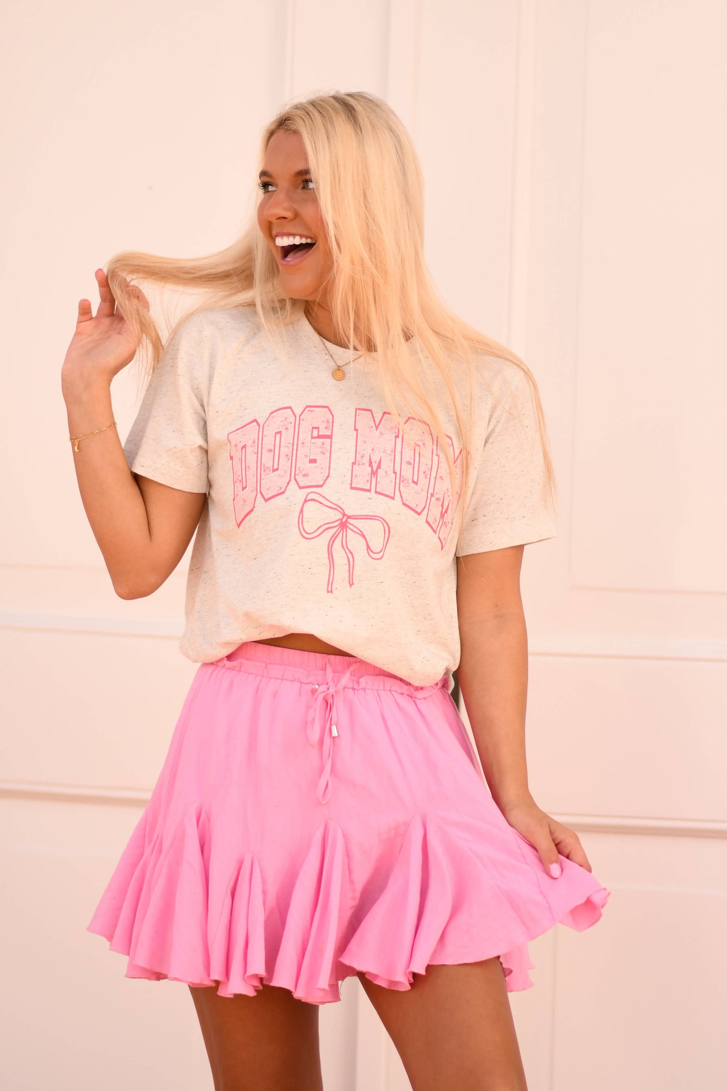 Camiseta con lazo para mamá perruna