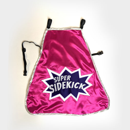 Capa de superhéroe para perro Super Sidekick en color magenta