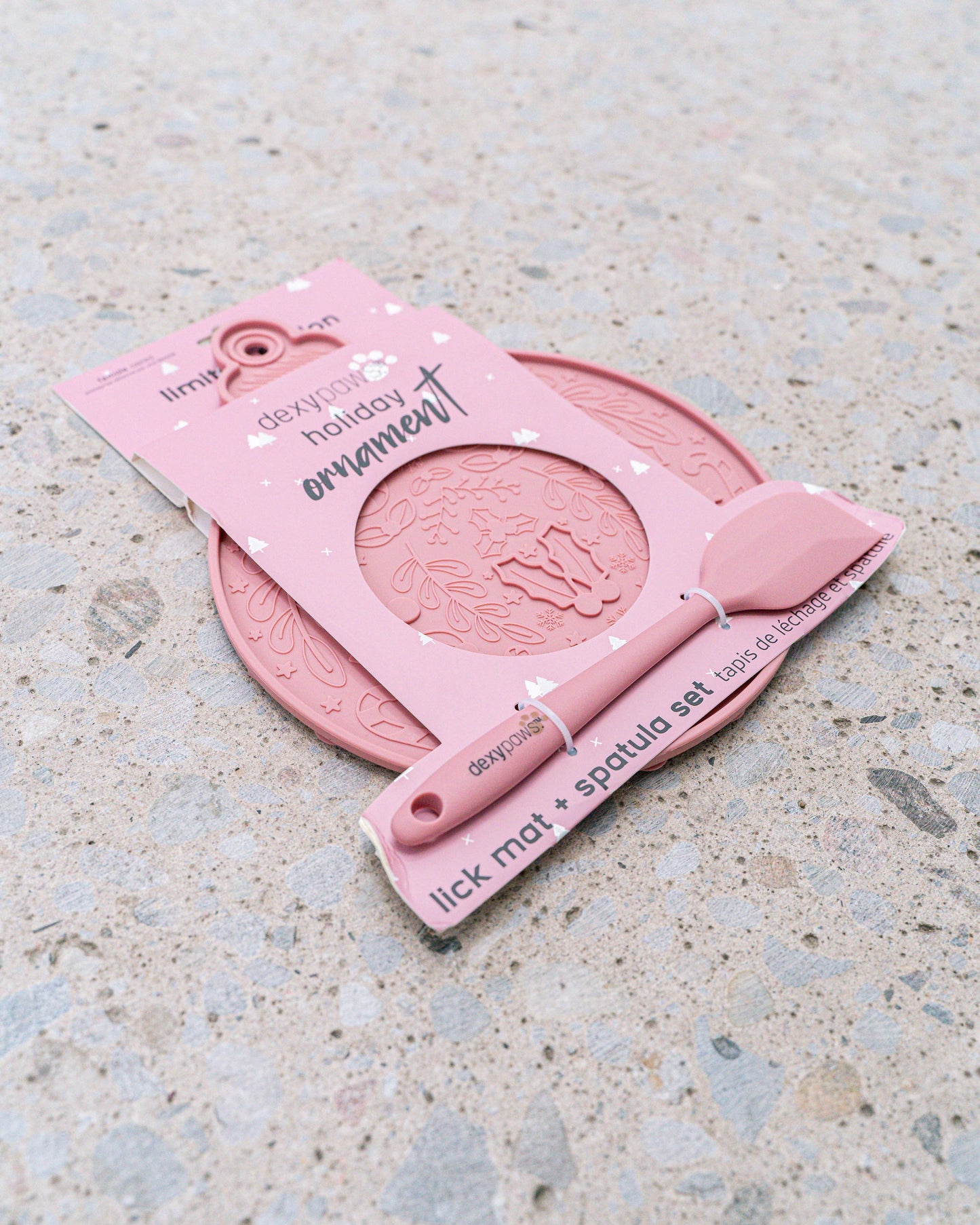 Juego de tapete y espátula para lamer adornos