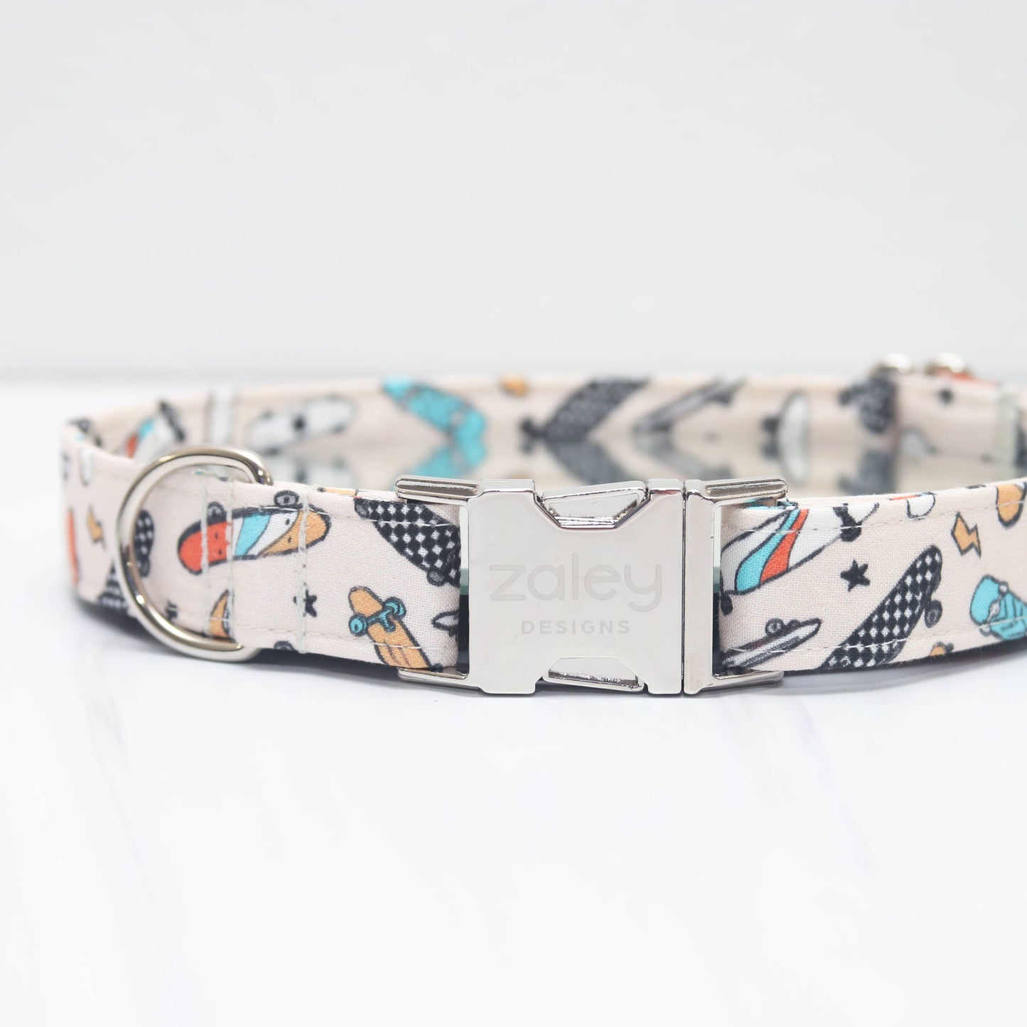 Skateboard Grunge Retro Dog Collar