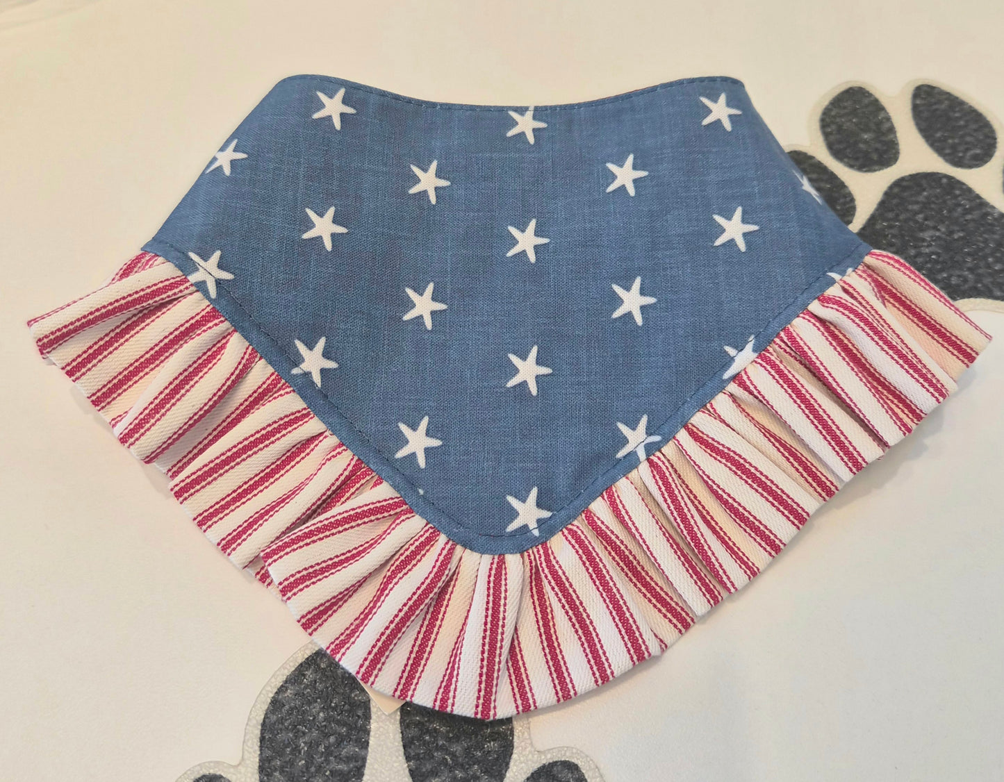 American Sweetheart with Ruffle Dog Bandana