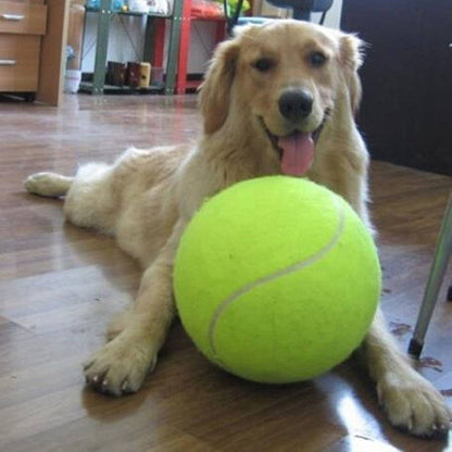 Pelota de tenis gigante